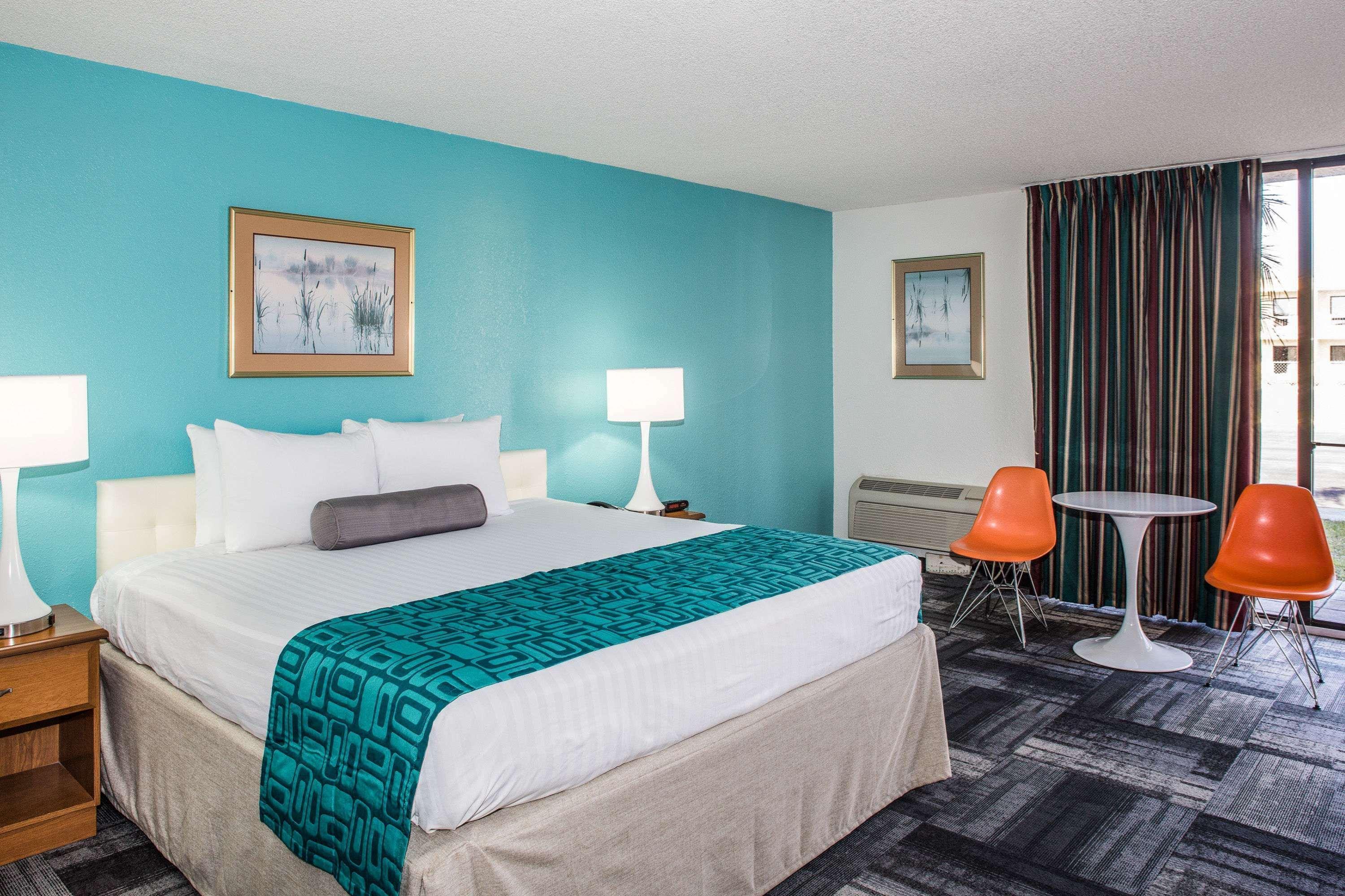 Howard Johnson By Wyndham Winter Haven Fl Esterno foto