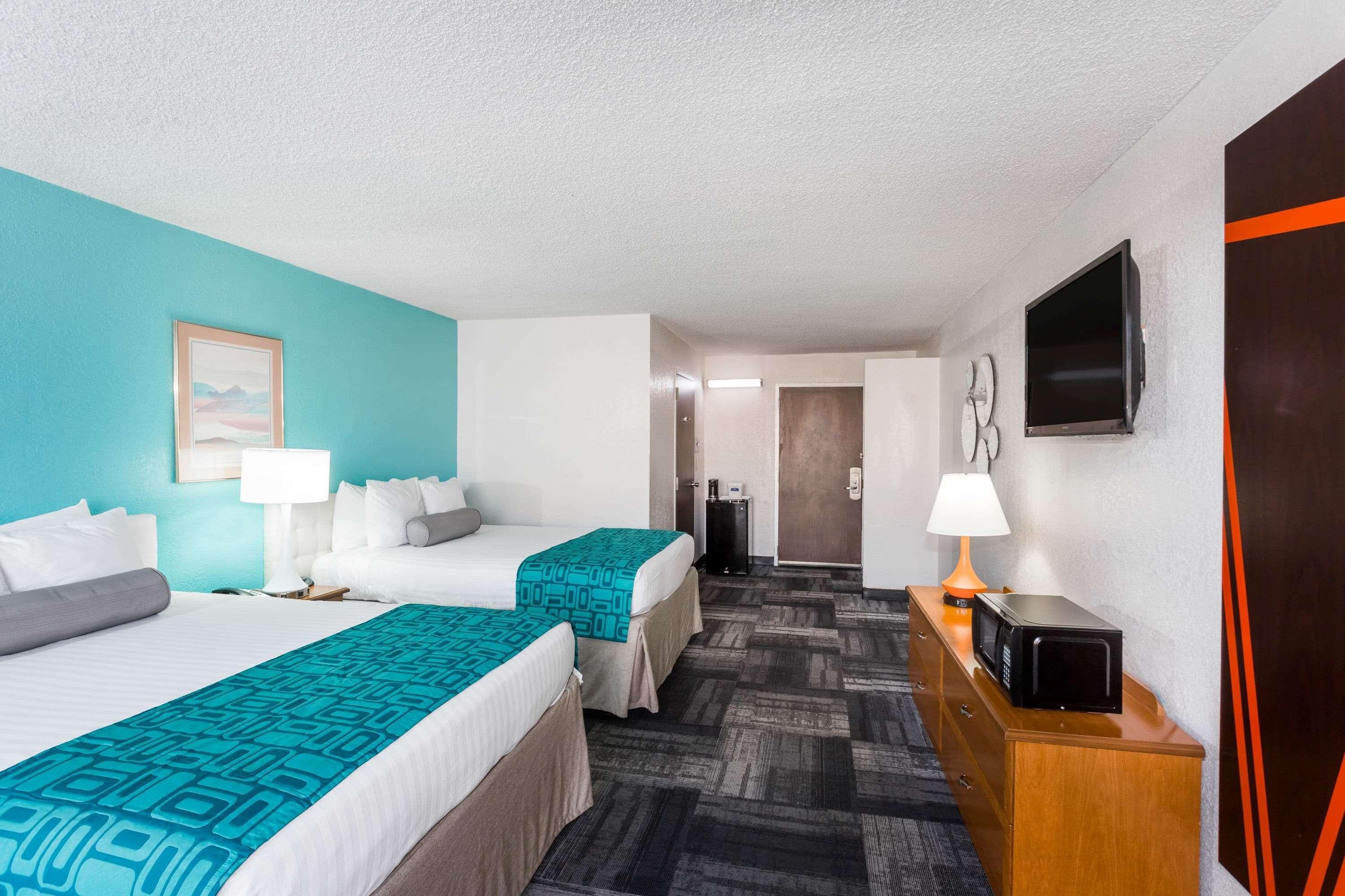 Howard Johnson By Wyndham Winter Haven Fl Esterno foto