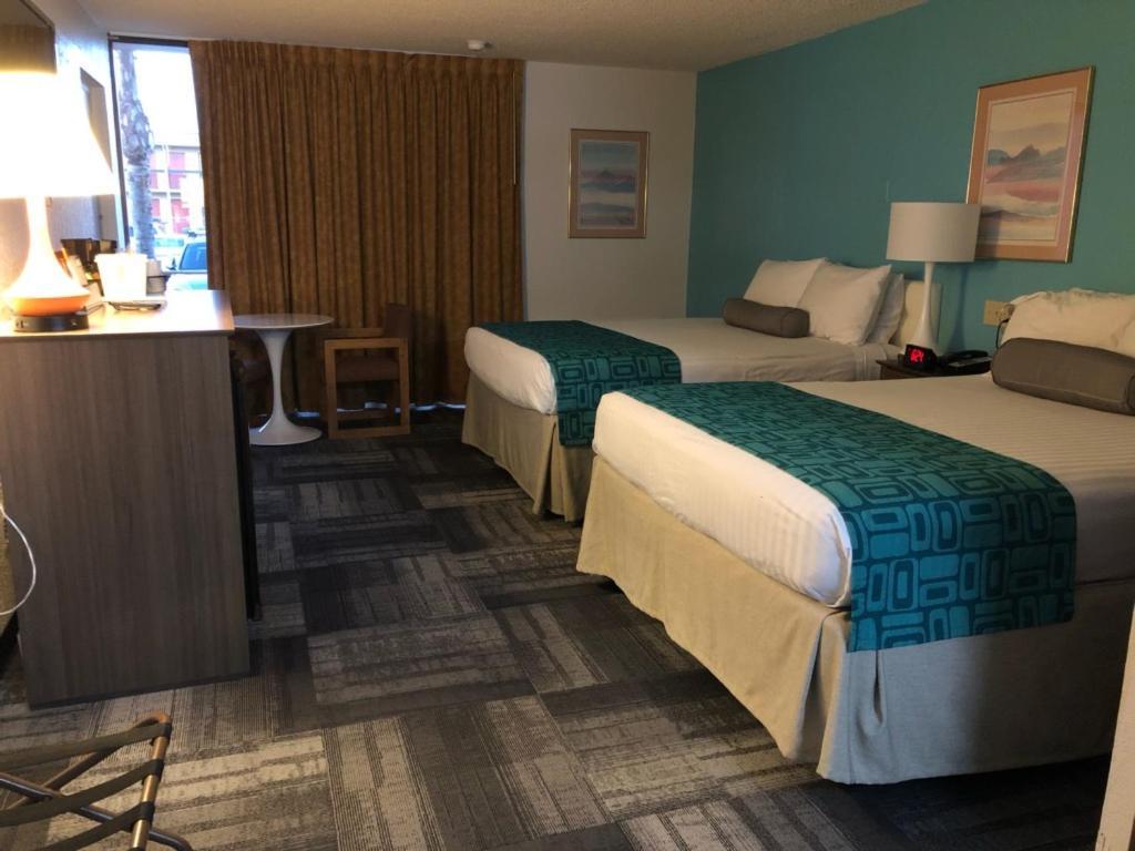 Howard Johnson By Wyndham Winter Haven Fl Esterno foto